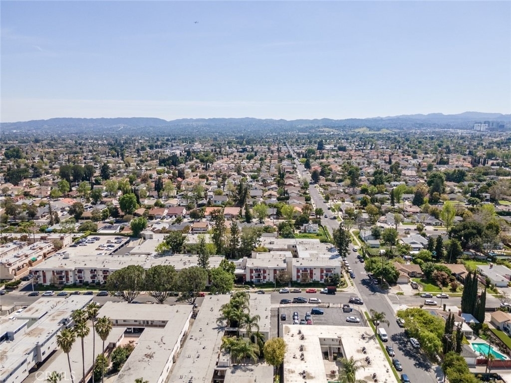 20234 Cantara Street - Photo 16