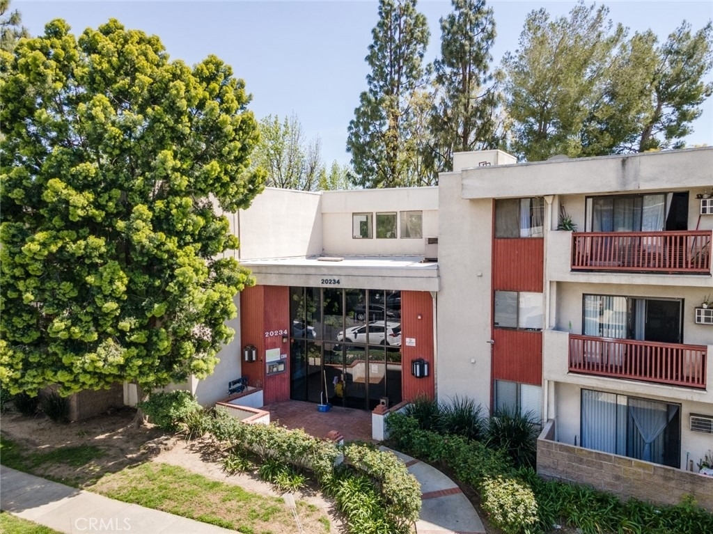 20234 Cantara Street - Photo 17