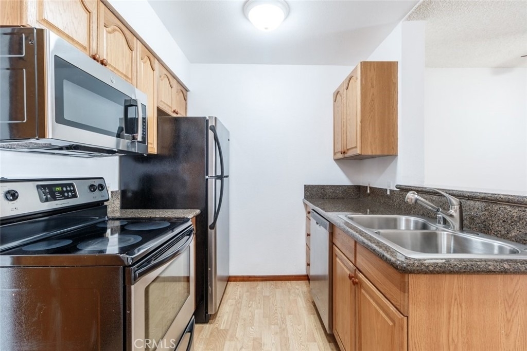 20234 Cantara Street - Photo 22