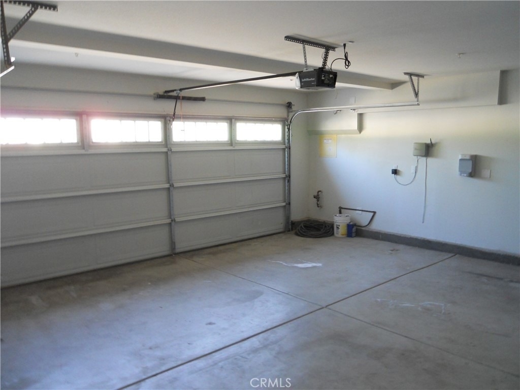 1634 Wagon Creek Cir - Photo 4