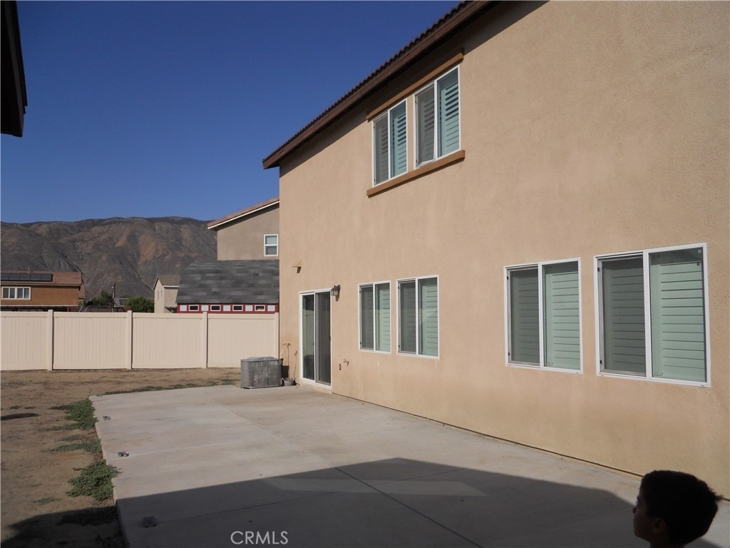 1634 Wagon Creek Cir - Photo 2
