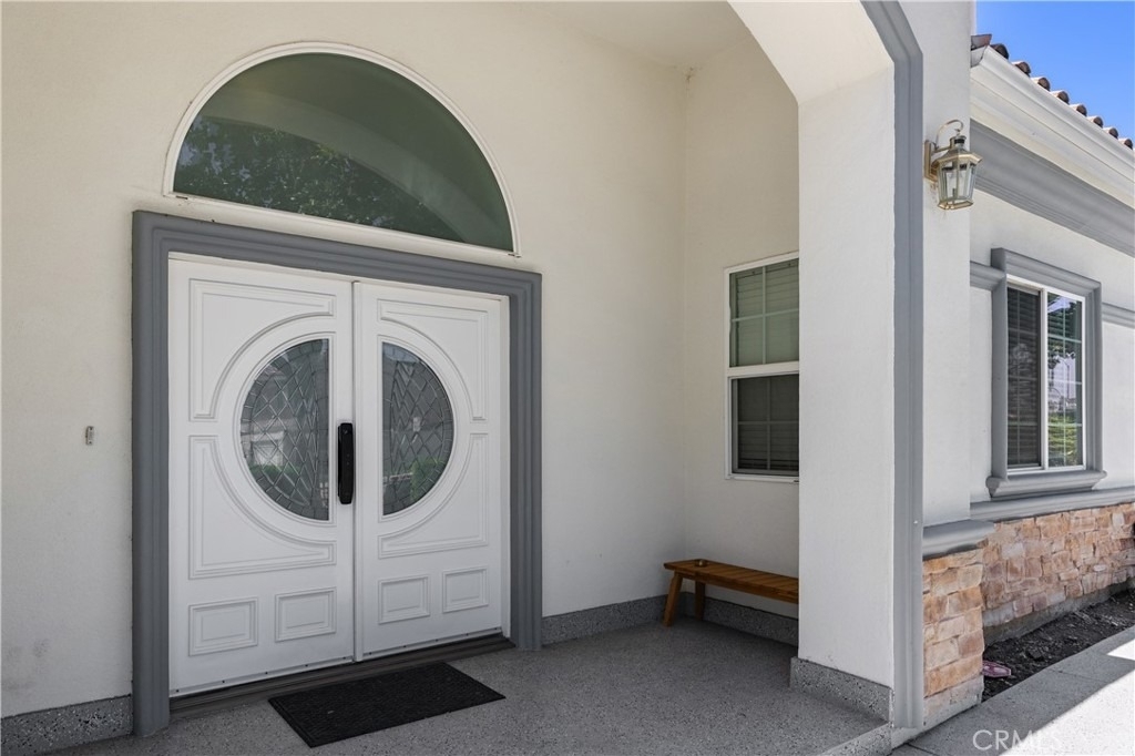 2727 Walnut Grove Avenue - Photo 5