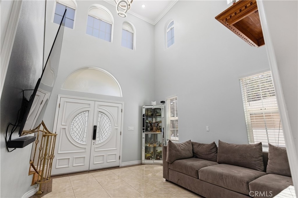 2727 Walnut Grove Avenue - Photo 8