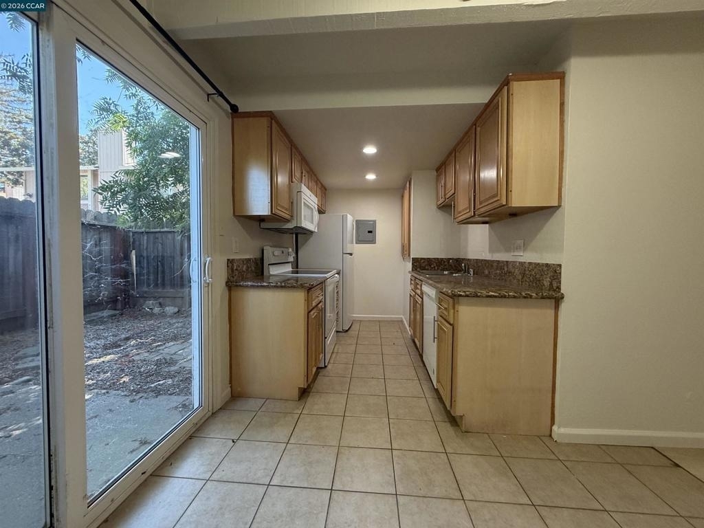 7032 Fair Oaks Blvd - Photo 10