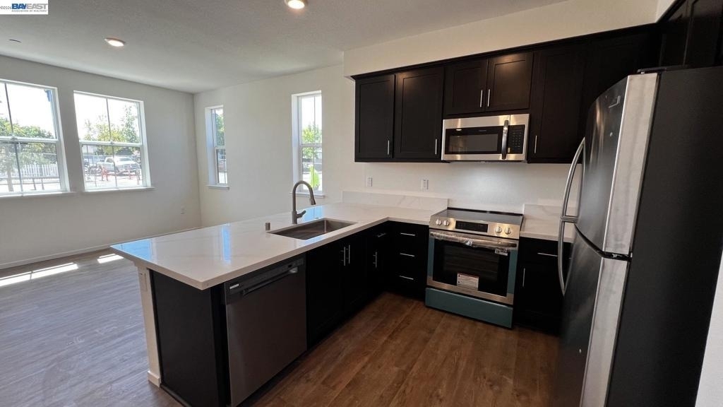 218 Church St - Photo 2