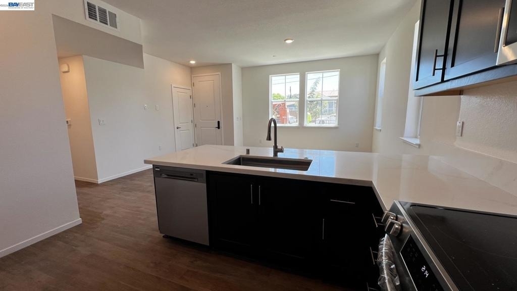 218 Church St - Photo 3