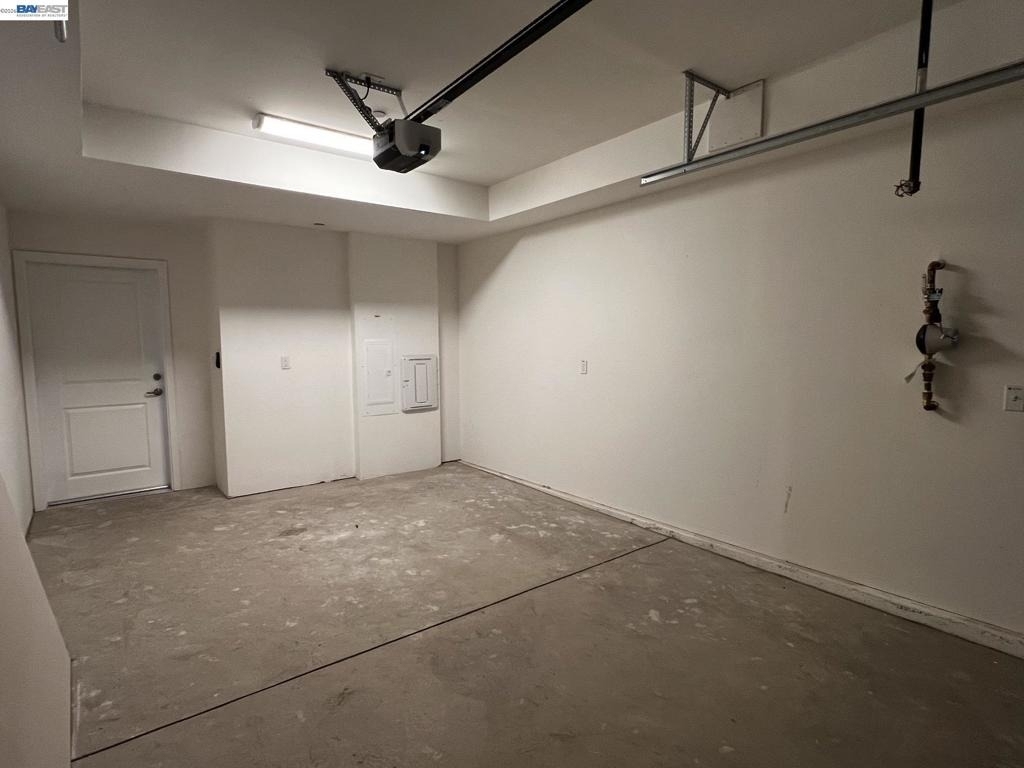 218 Church St - Photo 9