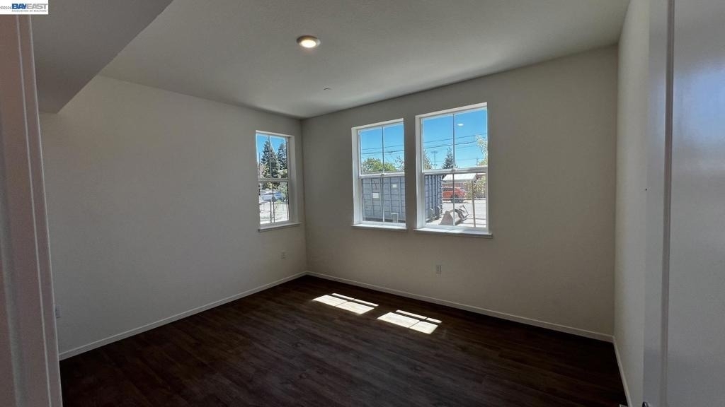 218 Church St - Photo 8