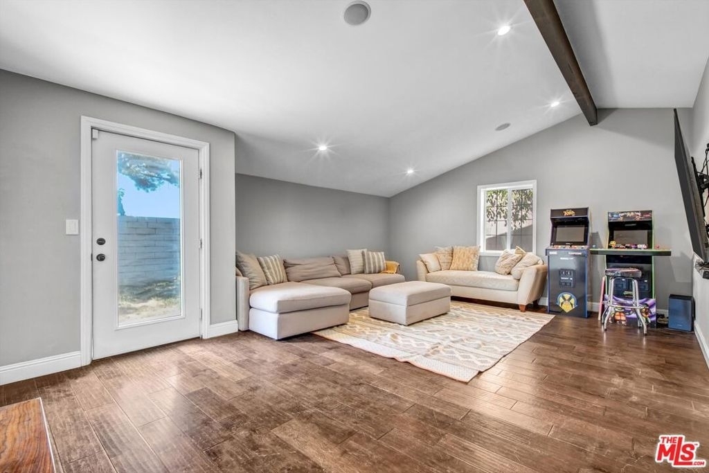 12233 Malone Street - Photo 1