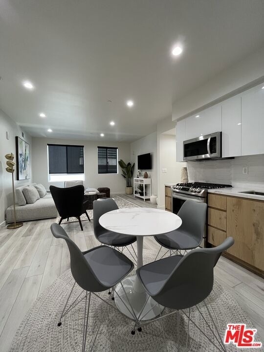 124 S Croft Avenue - Photo 11