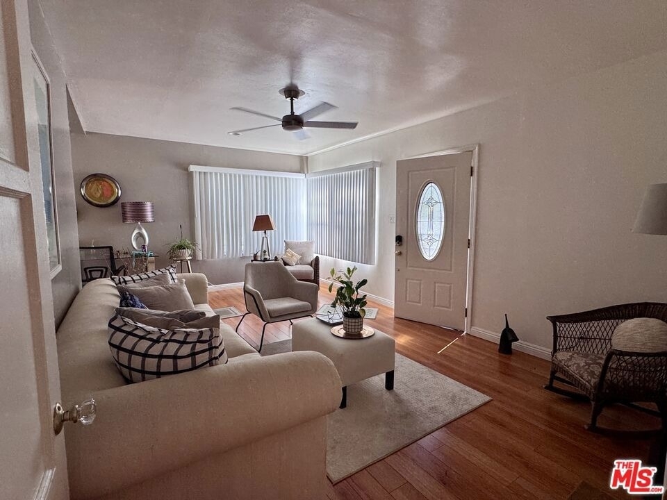 2177 W 27th Street - Photo 19