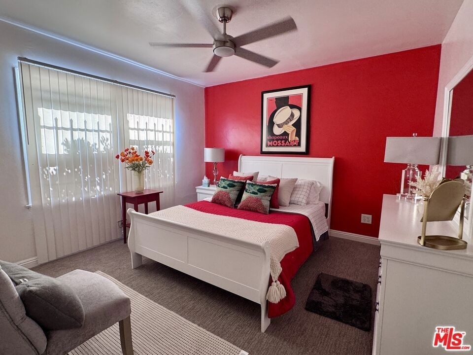 2177 W 27th Street - Photo 17