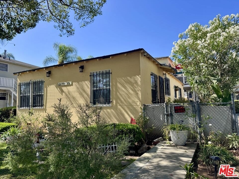 2177 W 27th Street - Photo 3