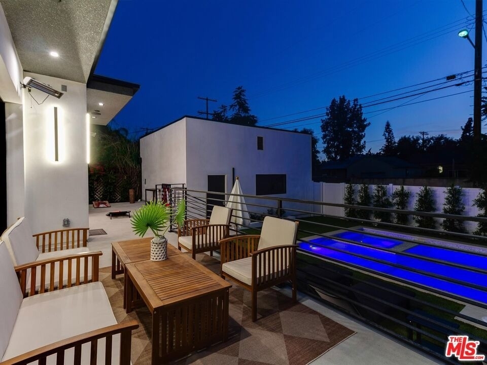 5929 Hesperia Avenue - Photo 63