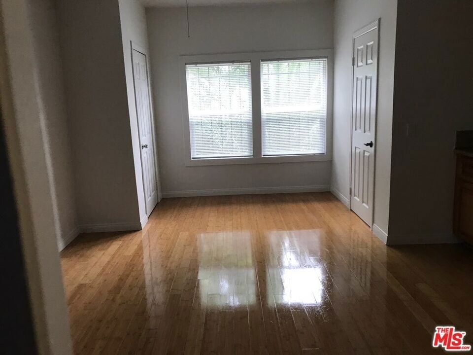 1044 N Bonnie Brae Street - Photo 4