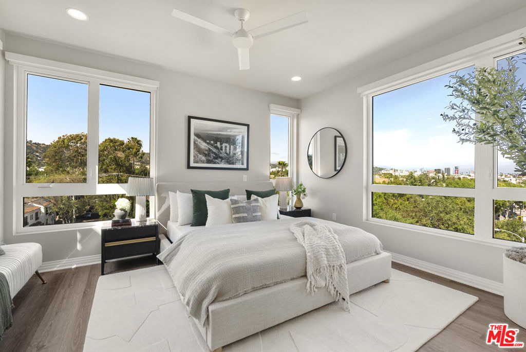 7428 Santa Monica Boulevard - Photo 9