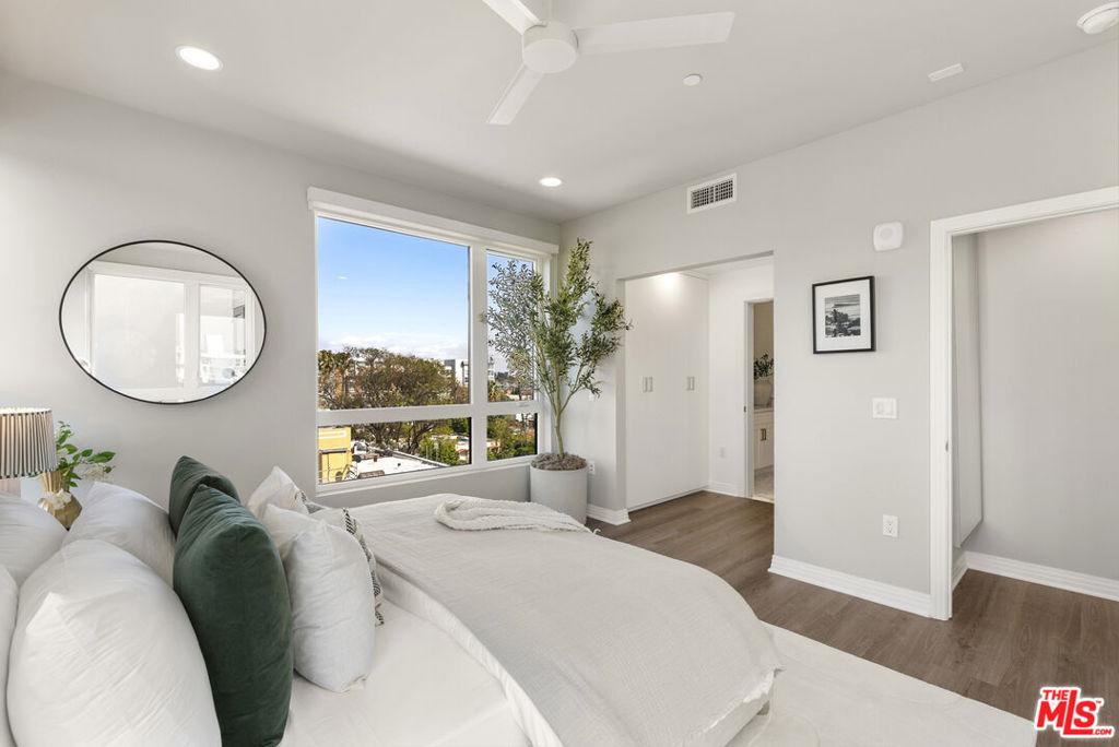 7428 Santa Monica Boulevard - Photo 13