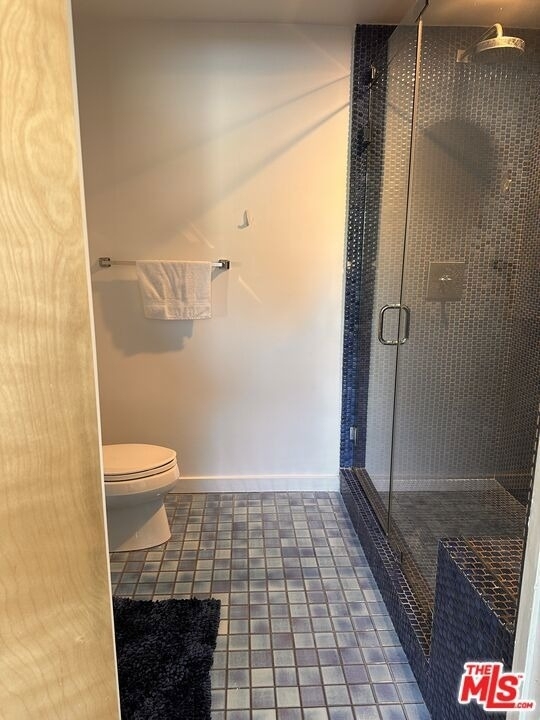 2491 Granville Avenue - Photo 5
