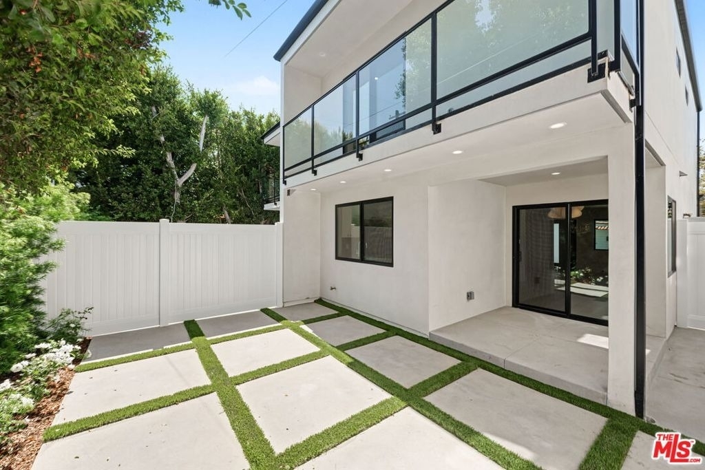 5843 Whitworth Drive - Photo 17