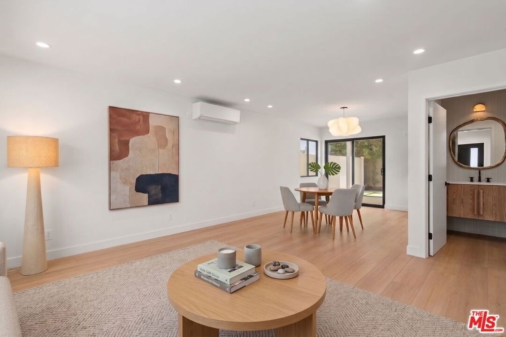 5843 Whitworth Drive - Photo 5
