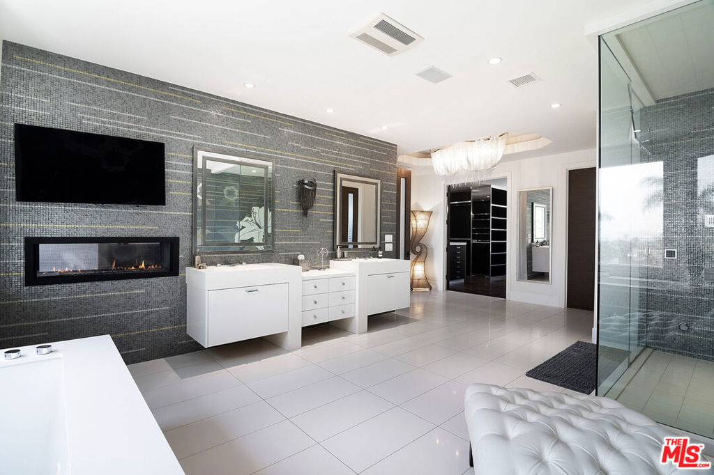 25522 Colette Way - Photo 21