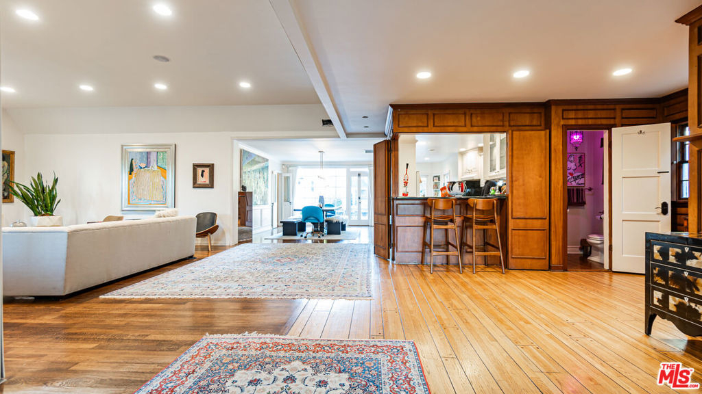 863 Manning Avenue - Photo 6