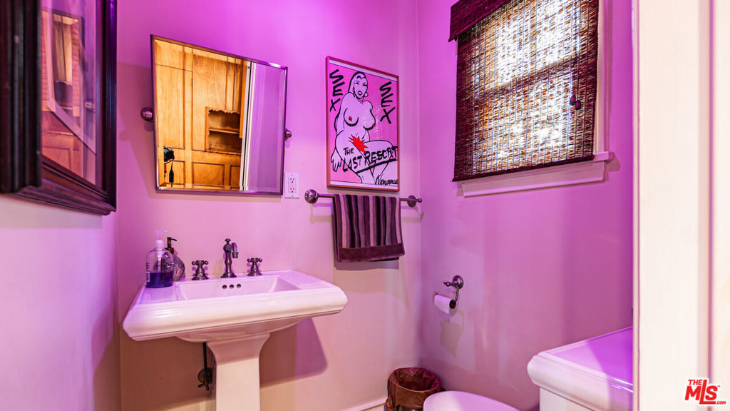 863 Manning Avenue - Photo 25