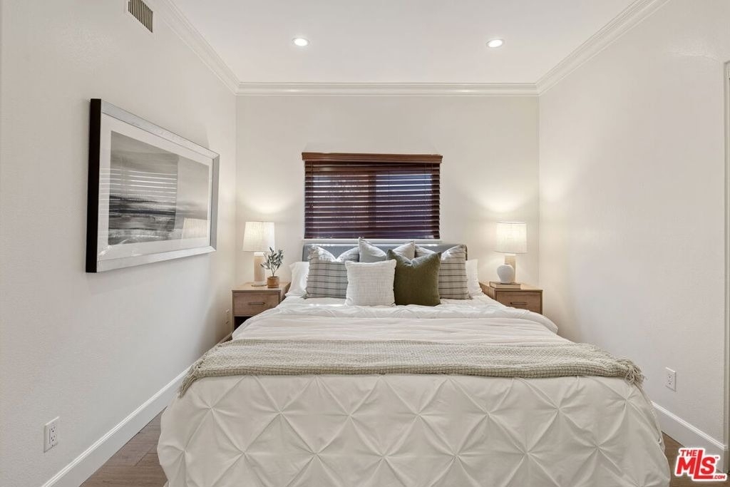 15232 Hartsook Street - Photo 14