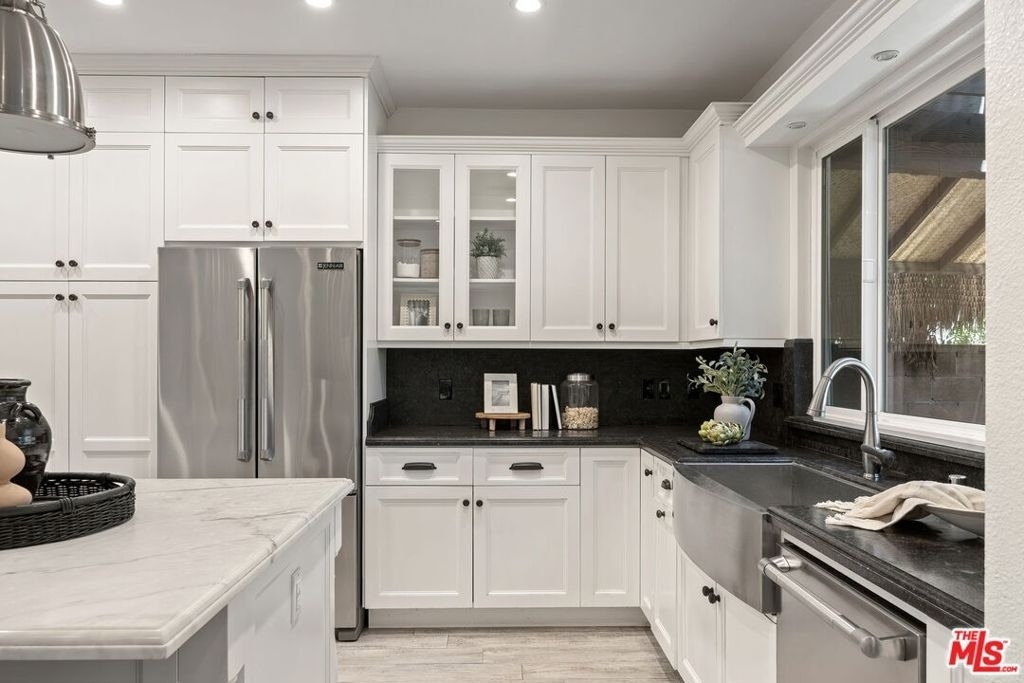15232 Hartsook Street - Photo 9