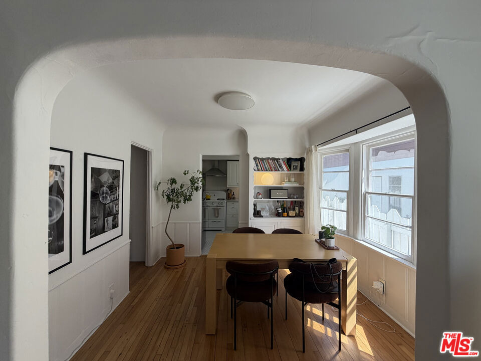 643 Vernon Avenue - Photo 8