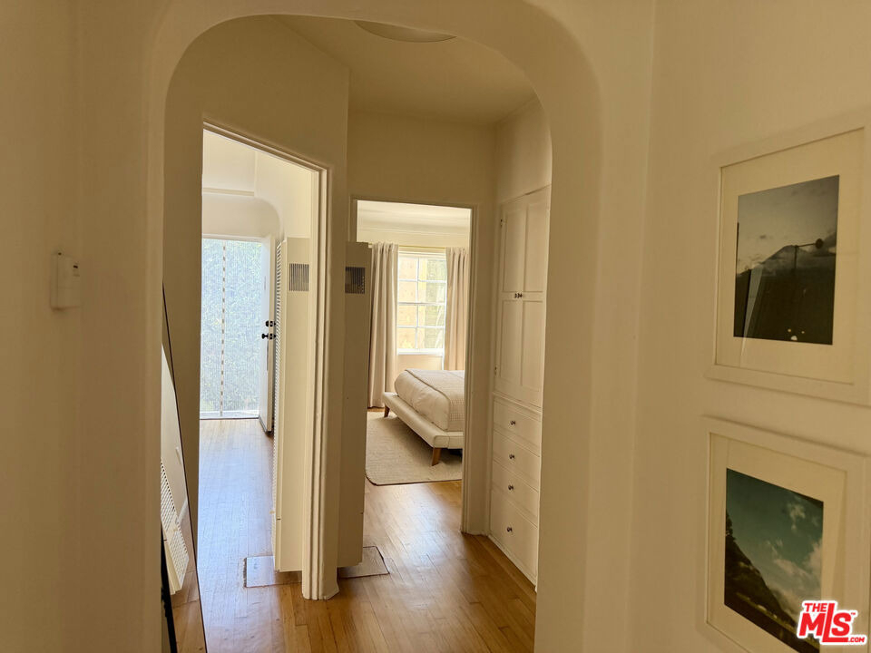 643 Vernon Avenue - Photo 14