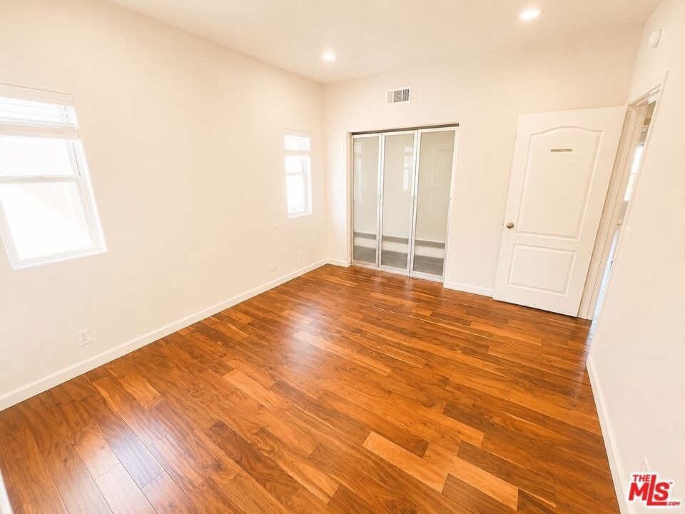 7371 Westcliff Drive - Photo 17