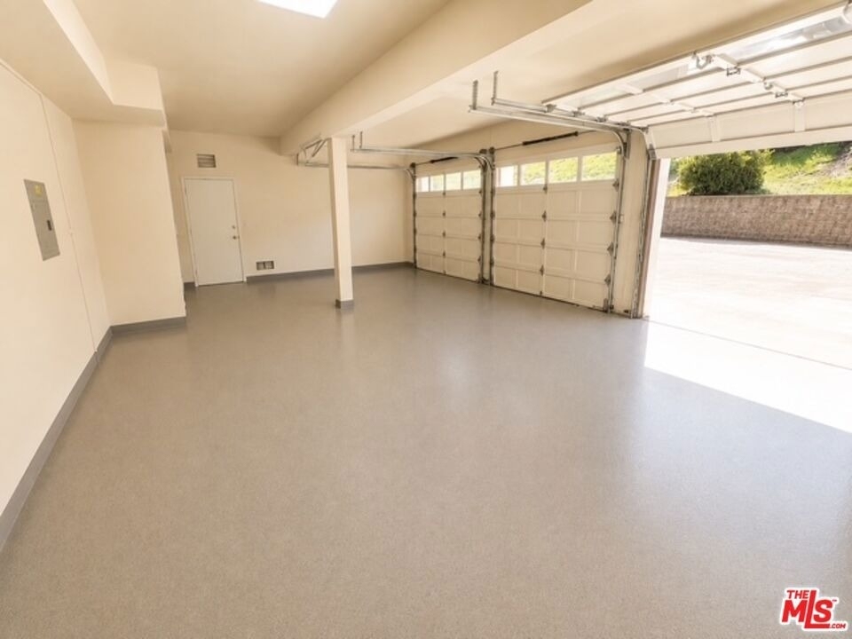 7371 Westcliff Drive - Photo 25