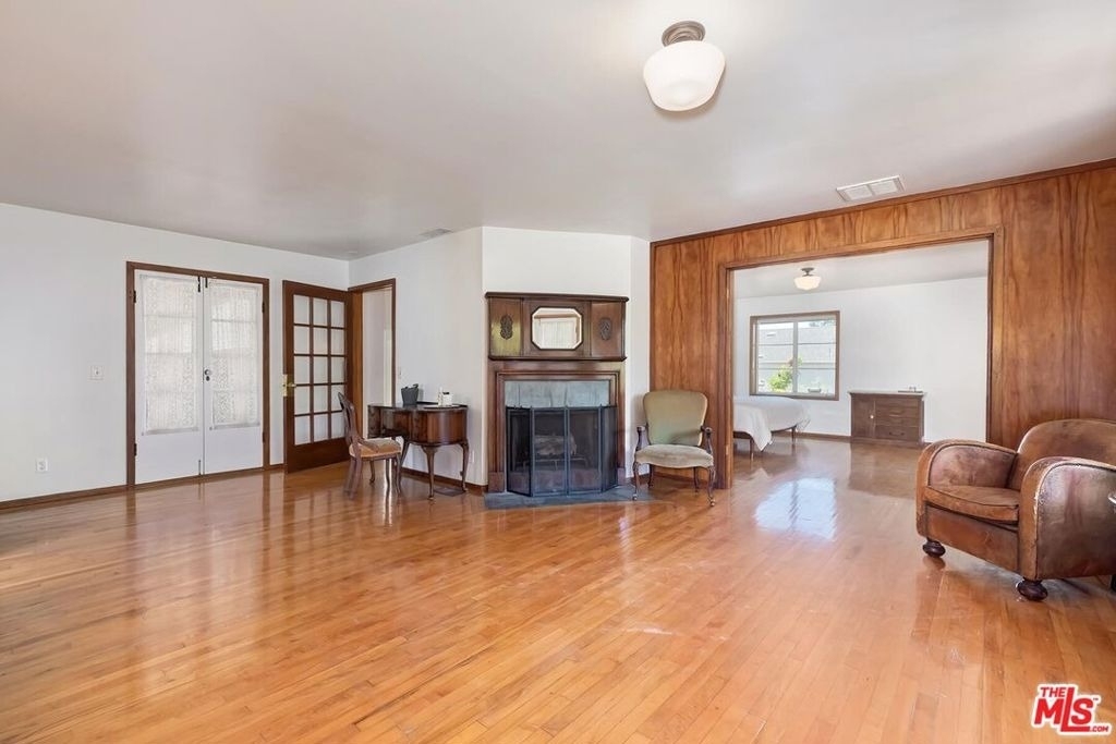 515 N Kenter Avenue - Photo 14