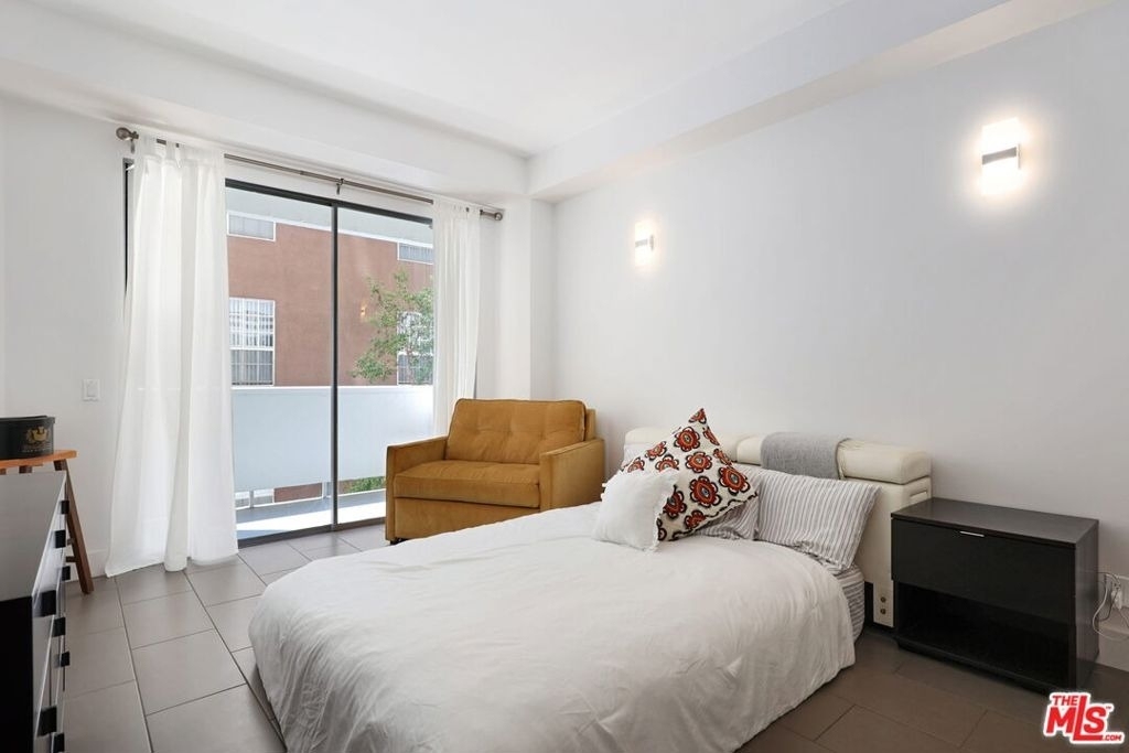 7250 Franklin Avenue - Photo 14