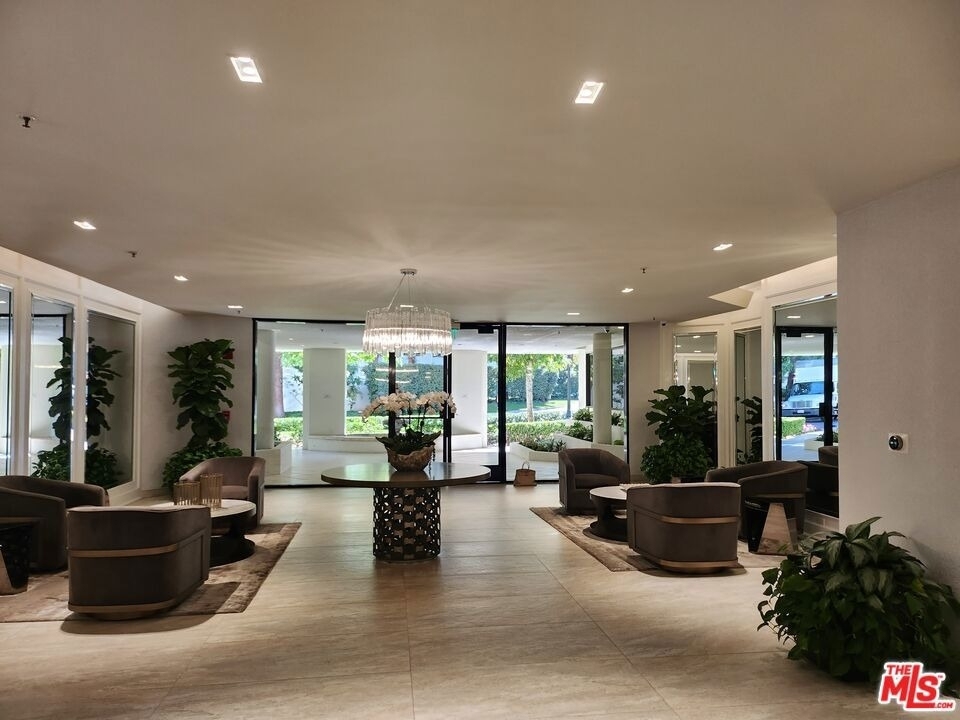 2122 Century Park Lane - Photo 30