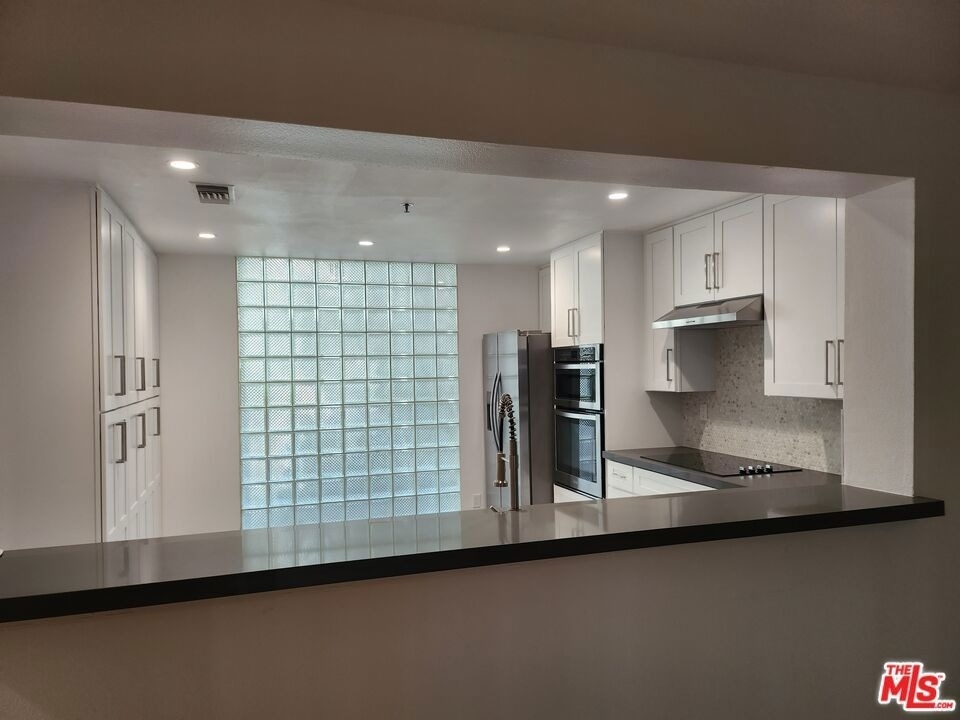 2122 Century Park Lane - Photo 2