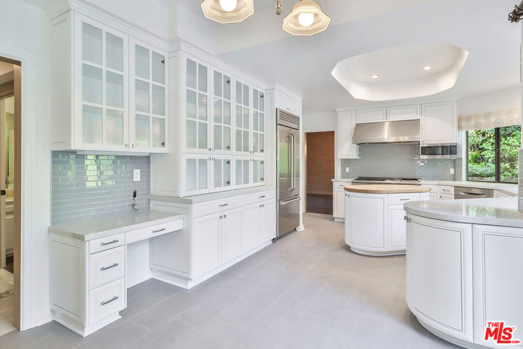 1030 Brooklawn Drive - Photo 8