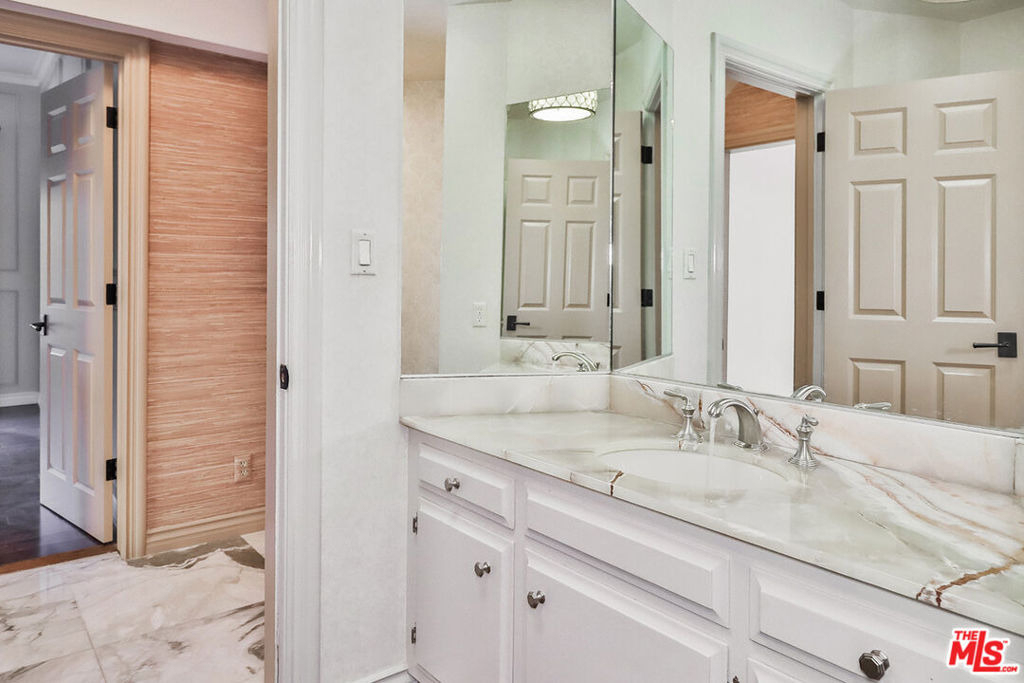 1030 Brooklawn Drive - Photo 16