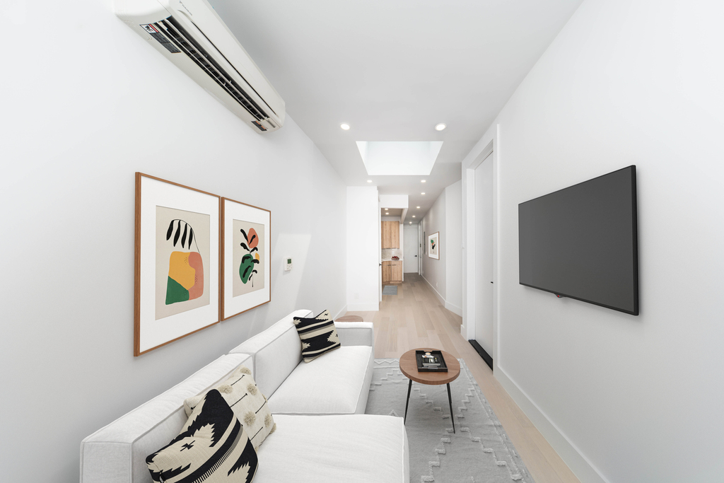 47 St Marks Place - Photo 4