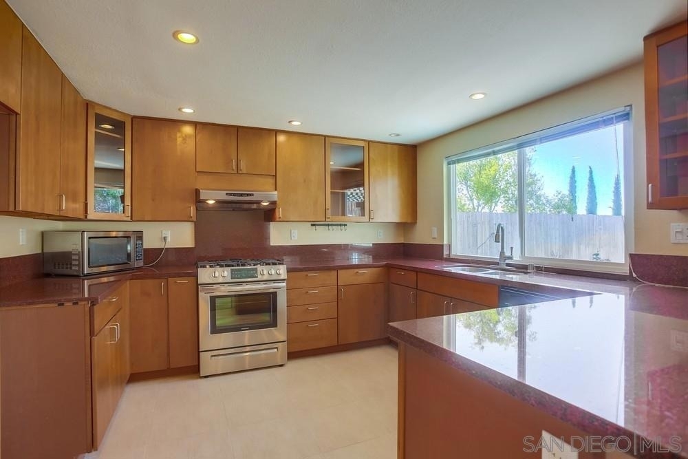 14140 Barrymore St. - Photo 16