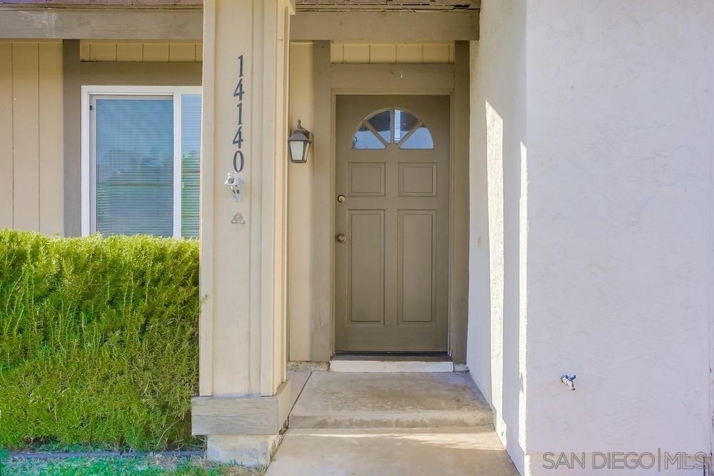 14140 Barrymore St. - Photo 5