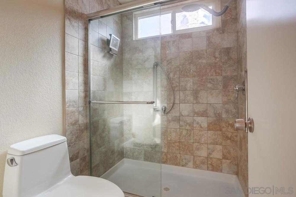 14140 Barrymore St. - Photo 33