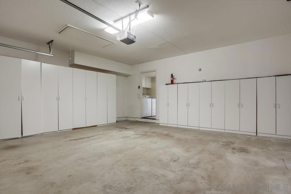 14140 Barrymore St. - Photo 47