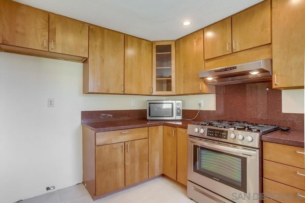 14140 Barrymore St. - Photo 20