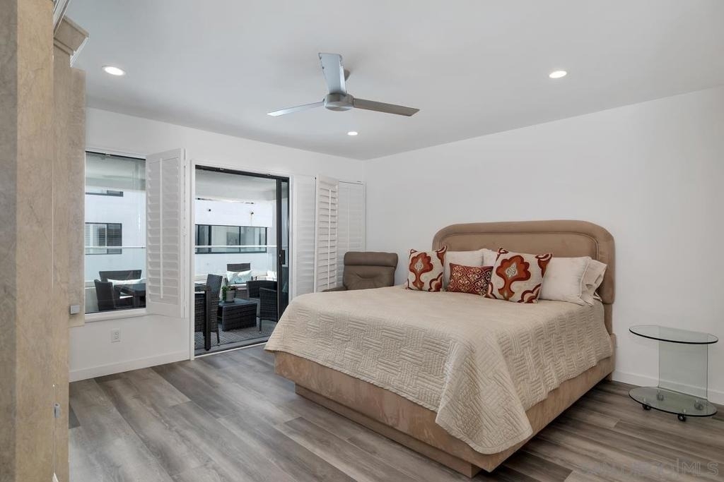 100 Coast - Photo 10