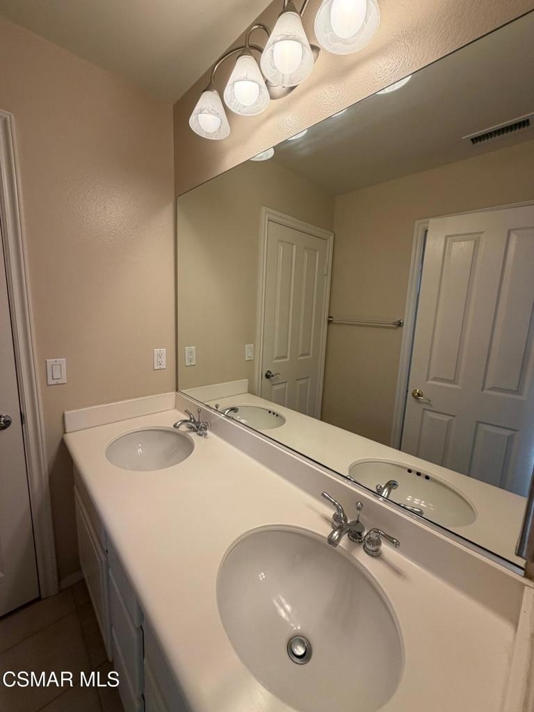4912 Borders Street - Photo 8