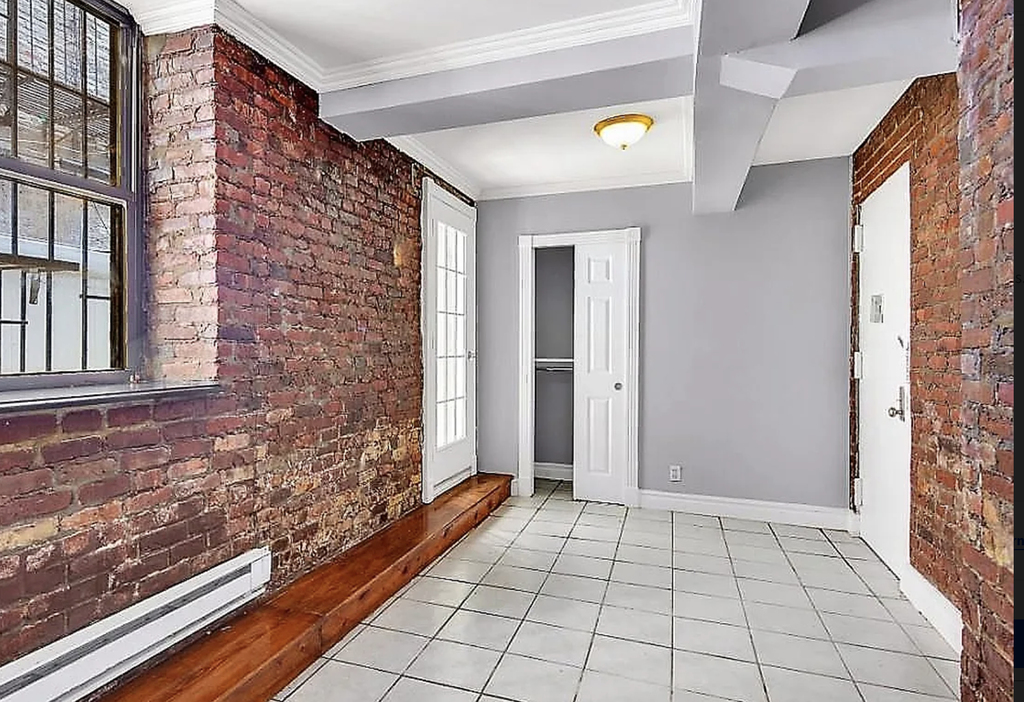 East 13th Street - Photo 2