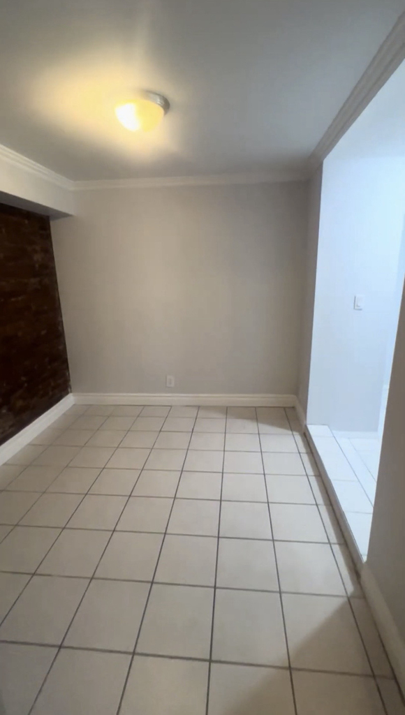 East 13th Street - Photo 11