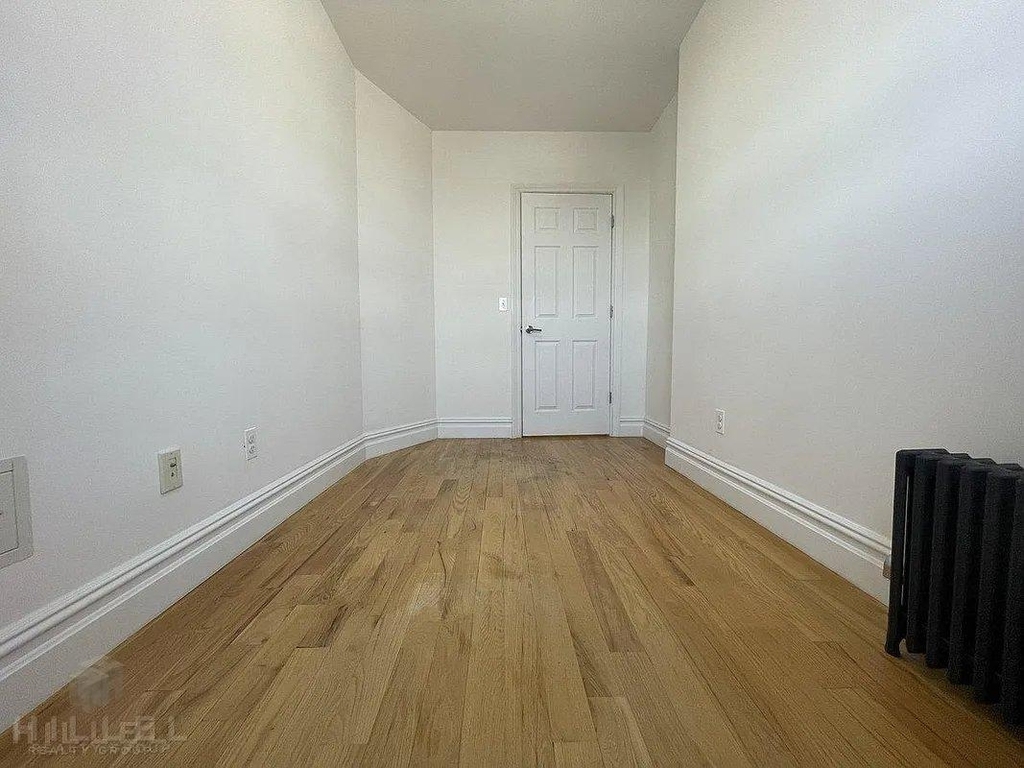 21-80 38th St. - Photo 10